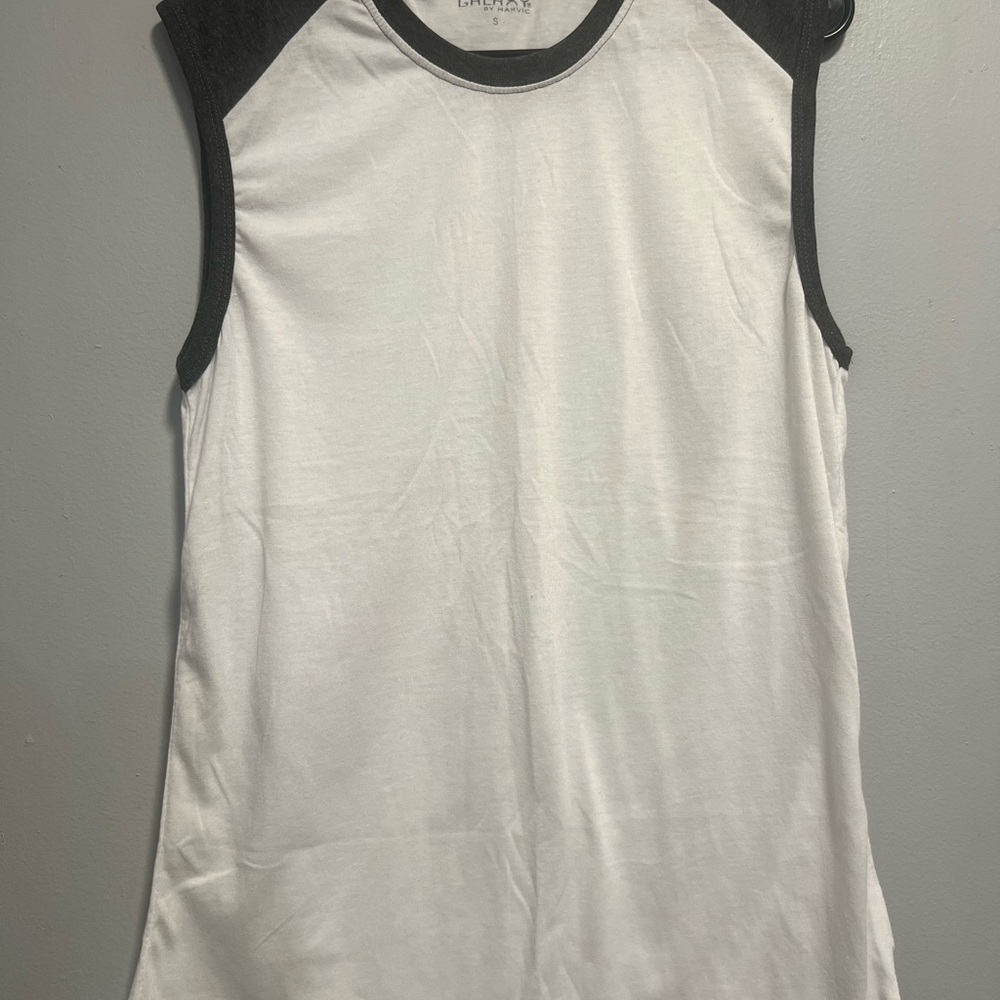 Galaxy By Harvic White and Black Tank Top - Picture 4 of 7